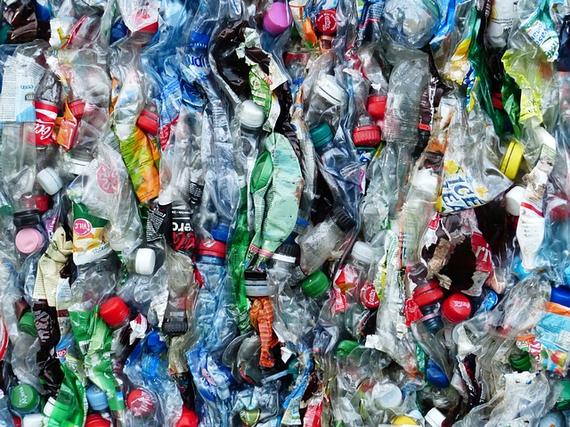 Large plastic bottles gf513be2cb 640